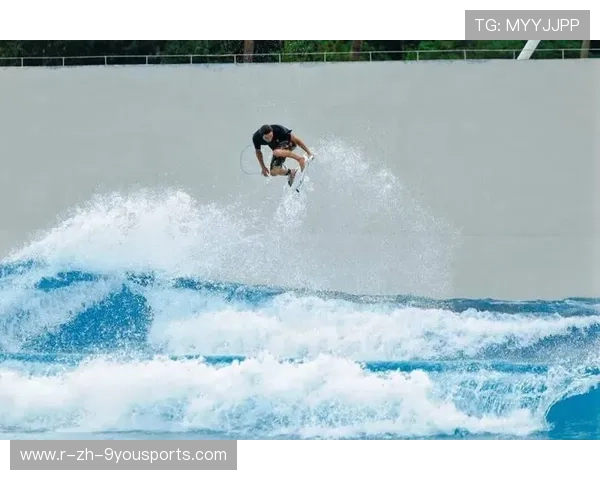 冲浪赛事扩大到内陆人工浪池，群众参与门槛降低